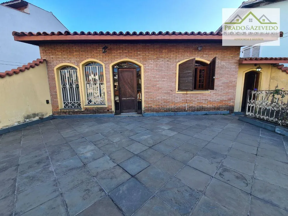 Casa, 3 quartos, 169 m² - Foto 2