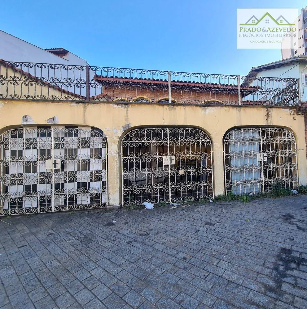 Casa, 3 quartos, 169 m² - Foto 1