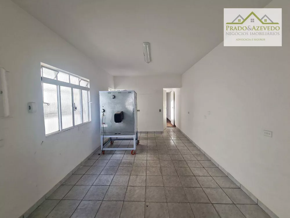 Casa à venda e aluguel com 3 quartos, 149m² - Foto 2