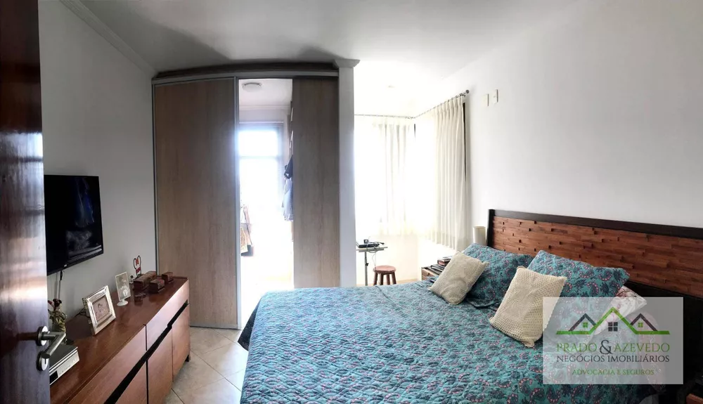 Casa, 4 quartos, 260 m² - Foto 2