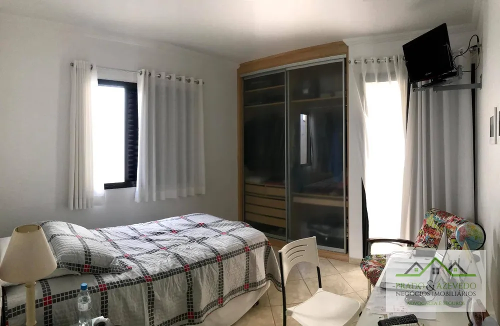 Casa, 4 quartos, 260 m² - Foto 11
