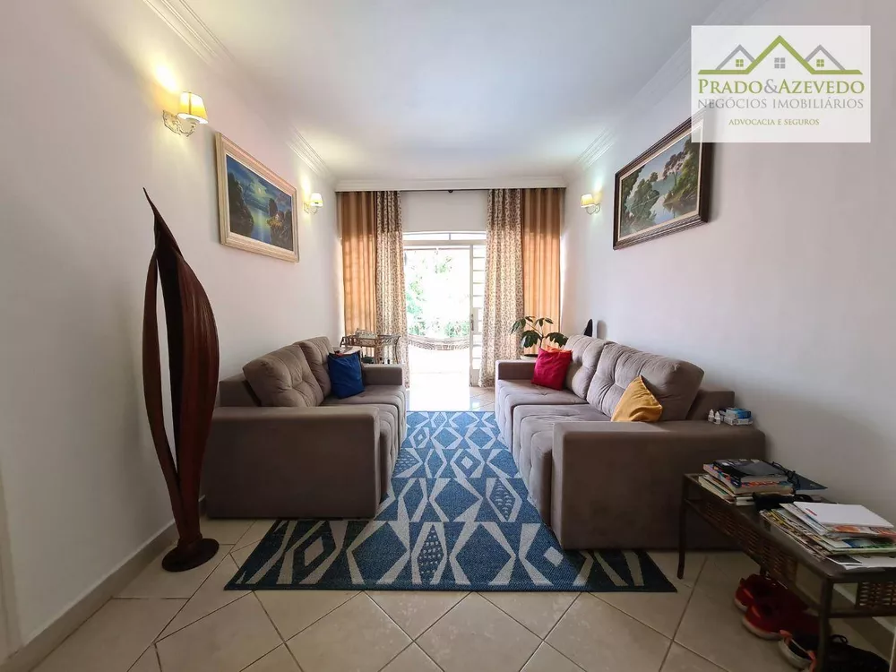 Casa, 3 quartos, 171 m² - Foto 1