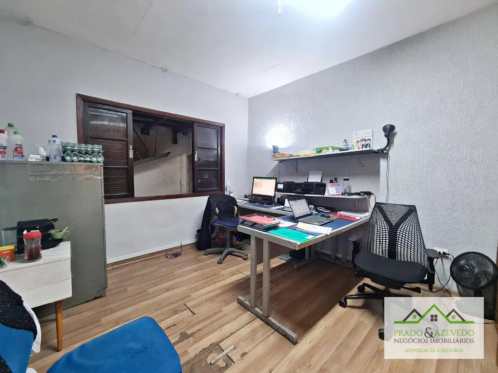 Casa, 3 quartos, 246 m² - Foto 4