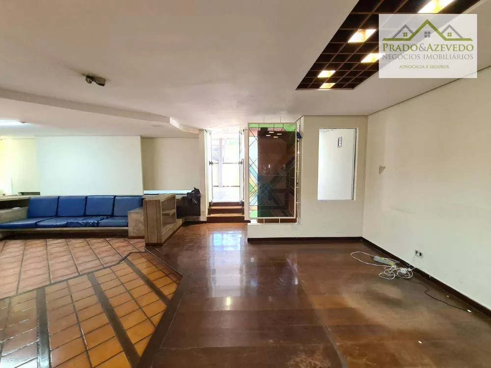 Casa à venda com 1 quarto, 250m² - Foto 1