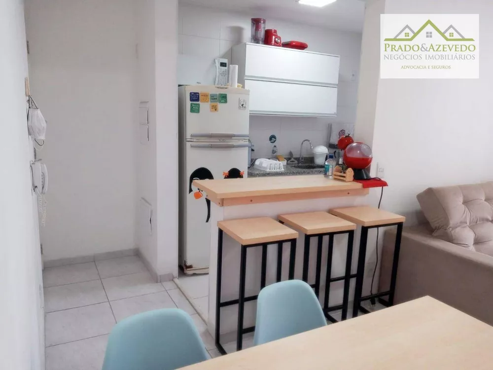 Apartamento à venda com 3 quartos, 67m² - Foto 2