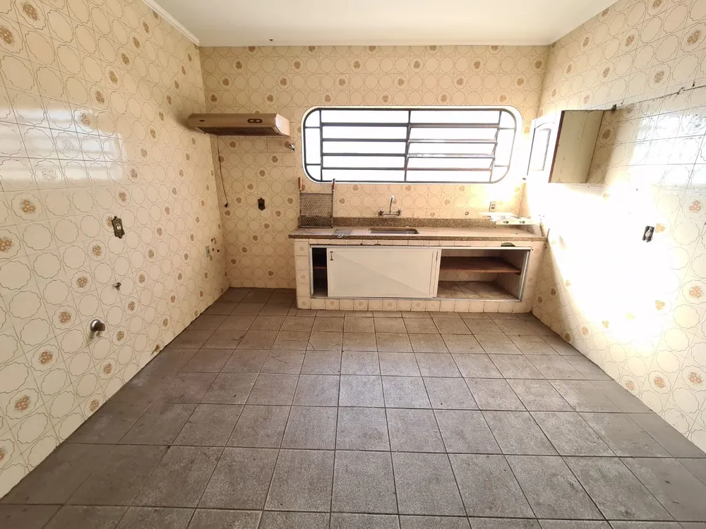 Casa, 4 quartos, 245 m² - Foto 3