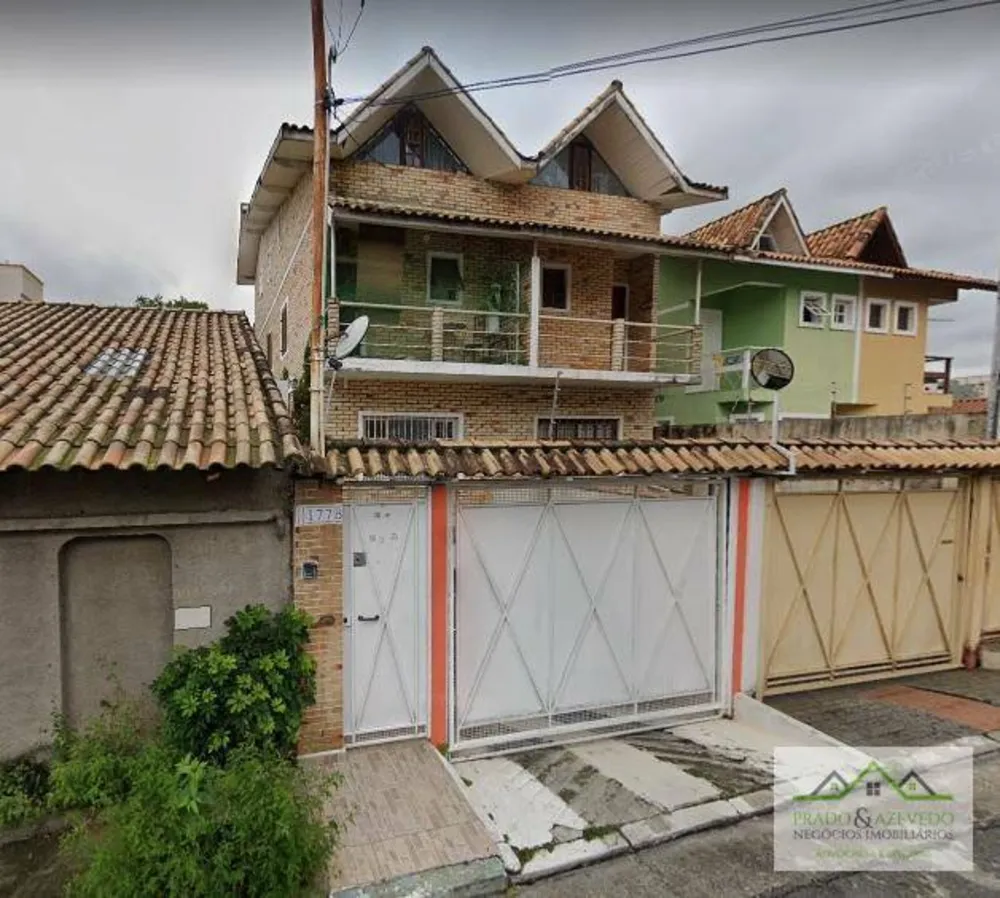 Casa, 4 quartos, 125 m² - Foto 1
