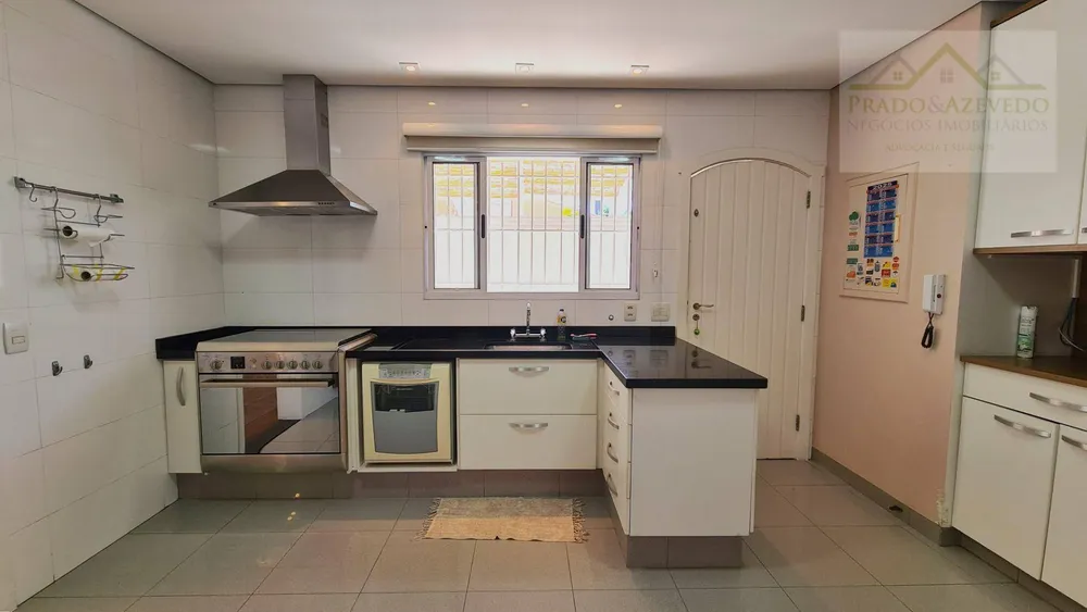 Casa, 4 quartos, 302 m² - Foto 4
