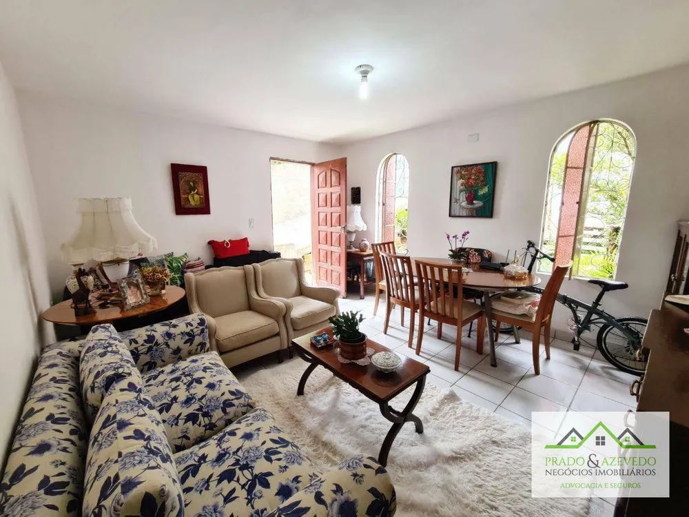 Casa, 2 quartos, 220 m² - Foto 1