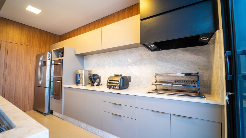 Casa de Condomínio à venda com 4 quartos, 1040m² - Foto 2