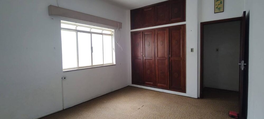 Casa à venda com 3 quartos, 660m² - Foto 5