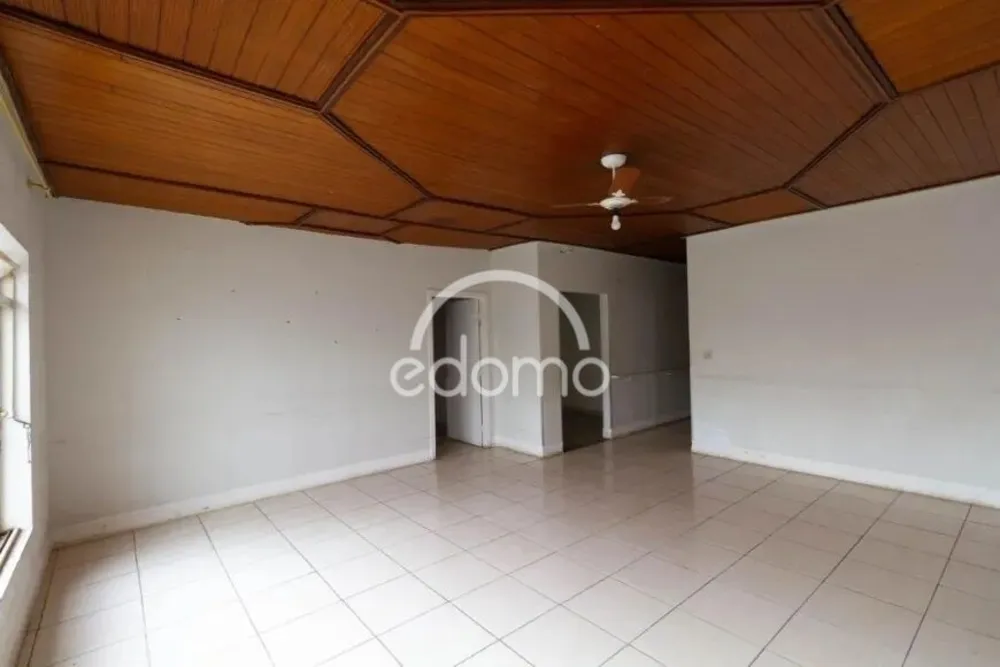 Casa, 3 quartos, 246 m² - Foto 2