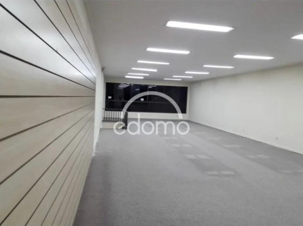 Prédio Inteiro para alugar, 154m² - Foto 2