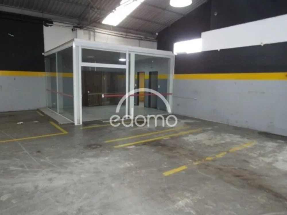 Depósito-Galpão, 572 m² - Foto 1