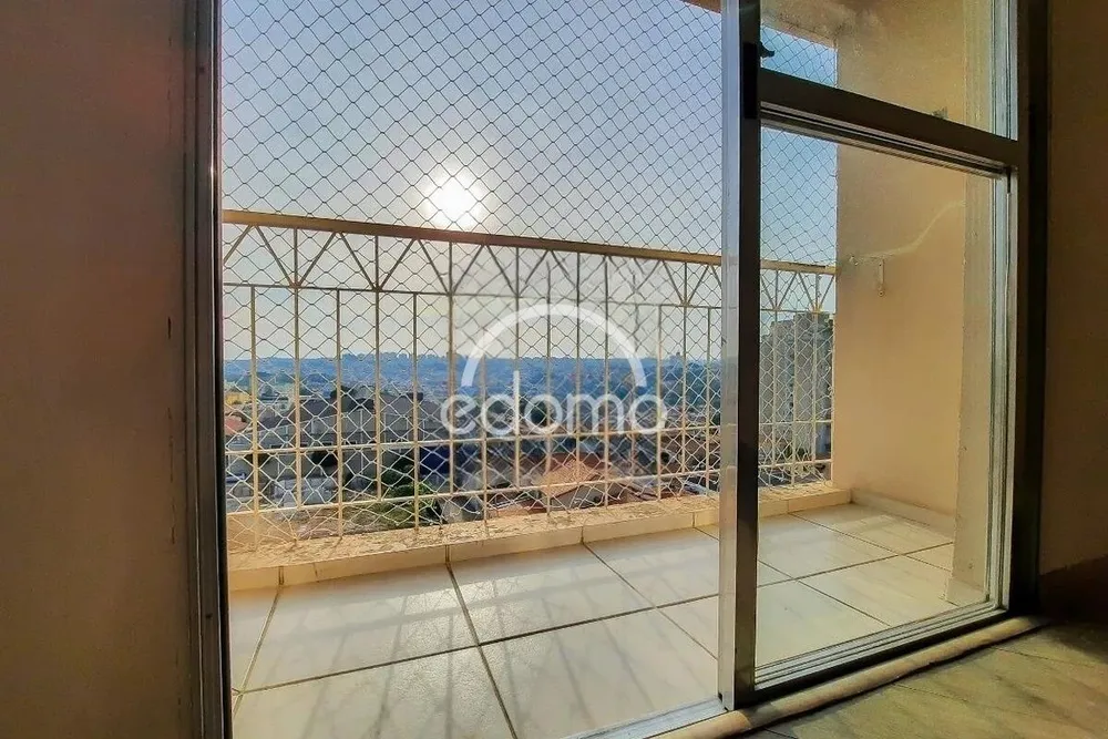 Apartamento, 3 quartos, 75 m² - Foto 3