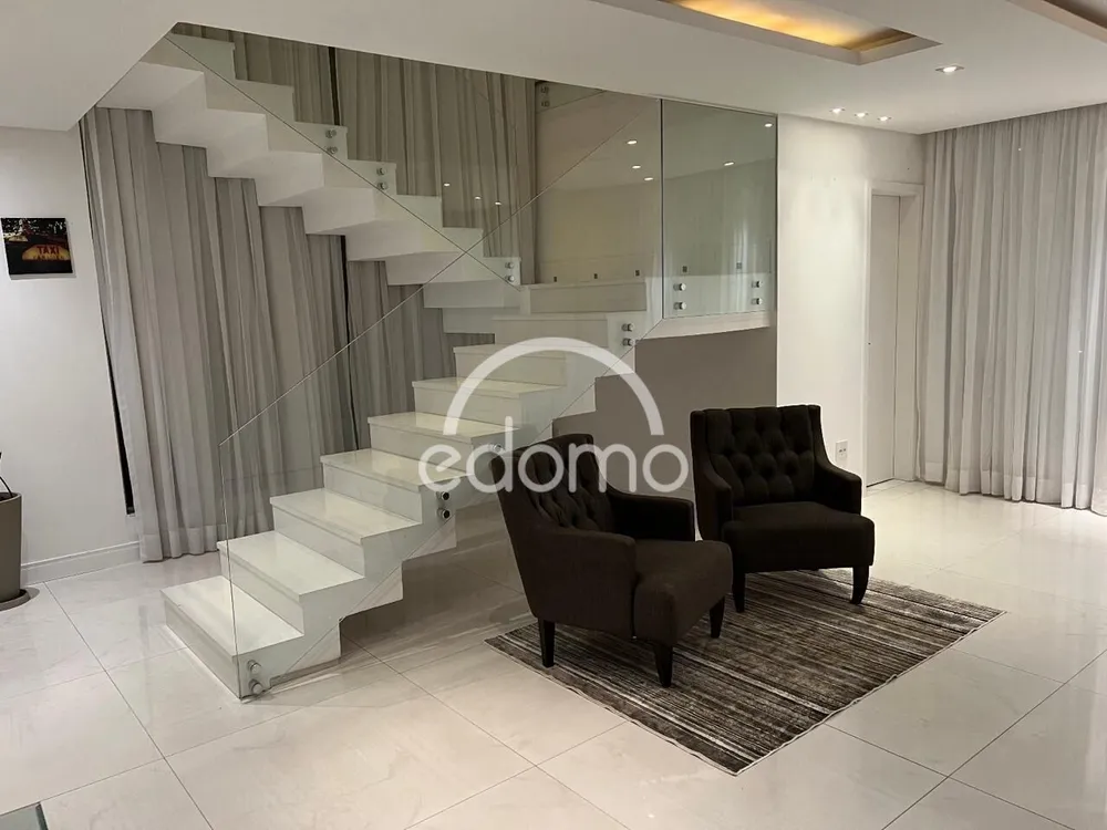 Casa, 5 quartos, 589 m² - Foto 1