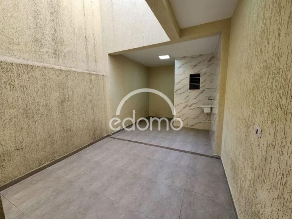 Casa para alugar com 3 quartos, 84m² - Foto 6