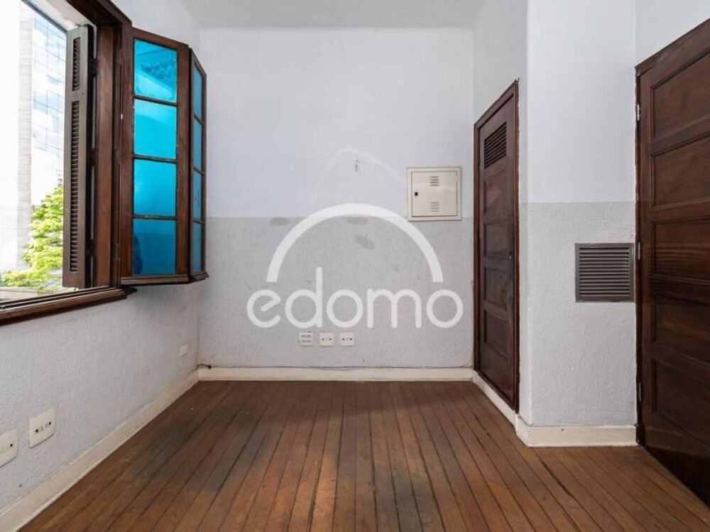 Prédio Inteiro para alugar, 72m² - Foto 2