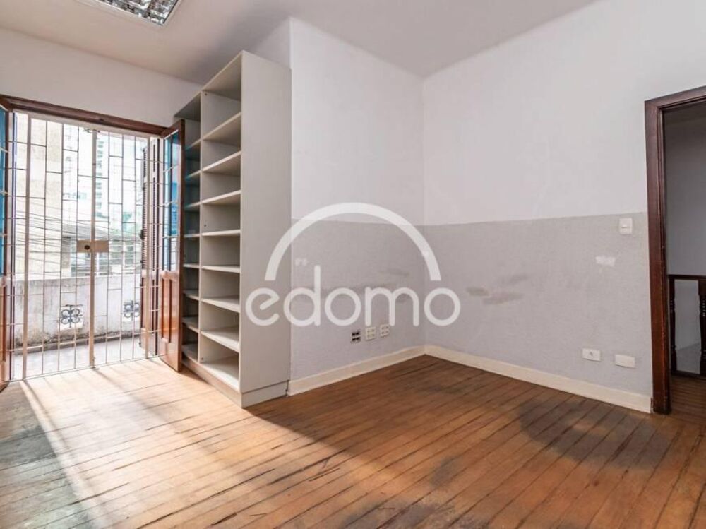 Prédio Inteiro para alugar, 72m² - Foto 1