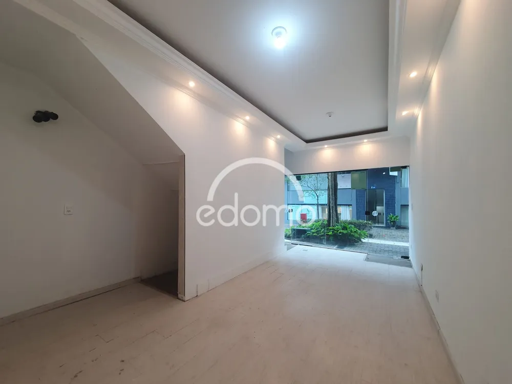 Loja-Salão, 96 m² - Foto 1