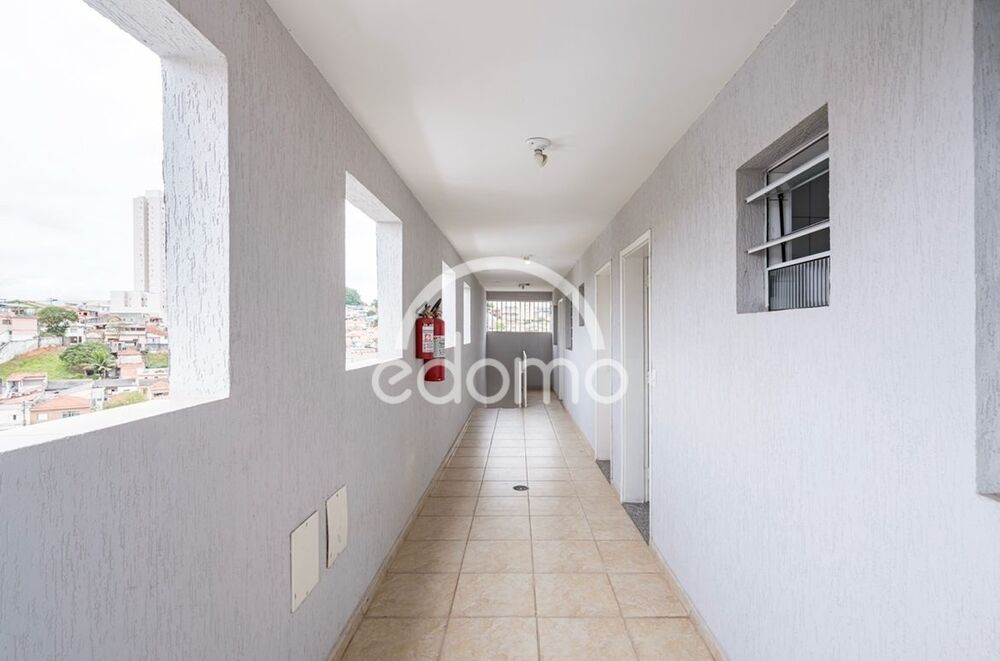 Apartamento para alugar com 2 quartos, 50m² - Foto 8
