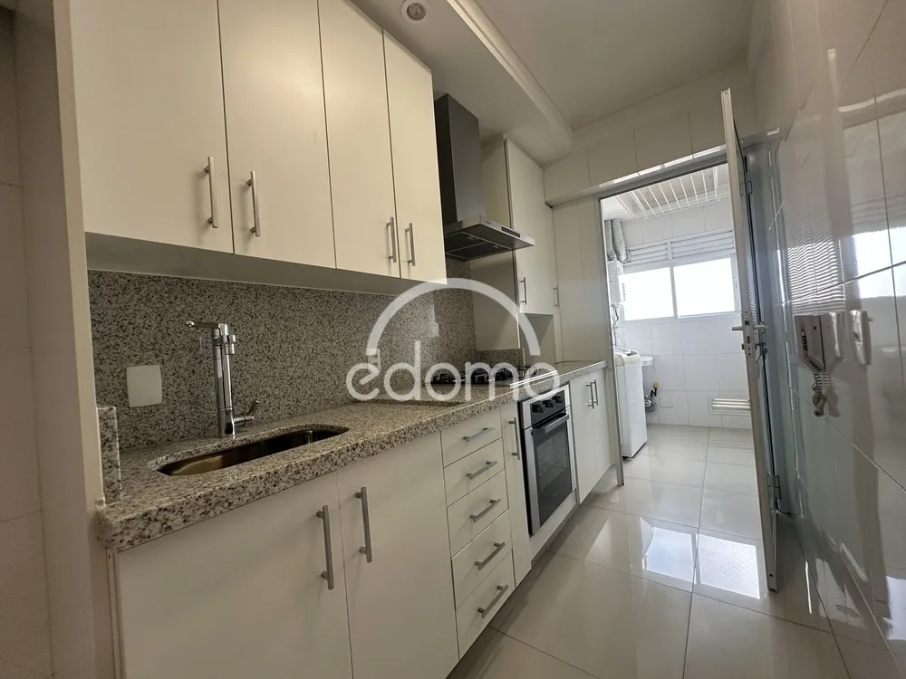 Apartamento, 2 quartos, 70 m² - Foto 2