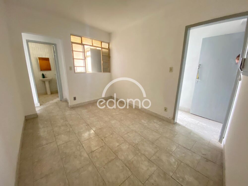 Apartamento para alugar com 2 quartos, 74m² - Foto 1