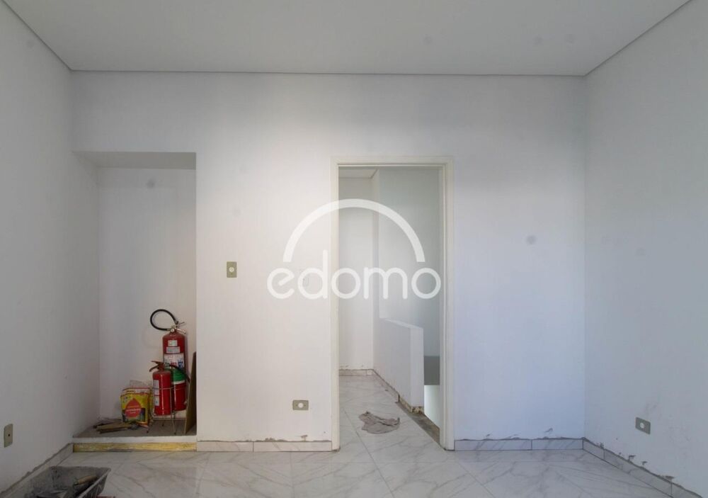 Prédio Inteiro para alugar, 70m² - Foto 2