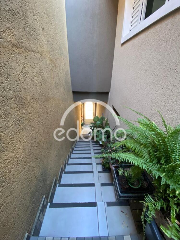 Casa para alugar com 2 quartos, 150m² - Foto 20