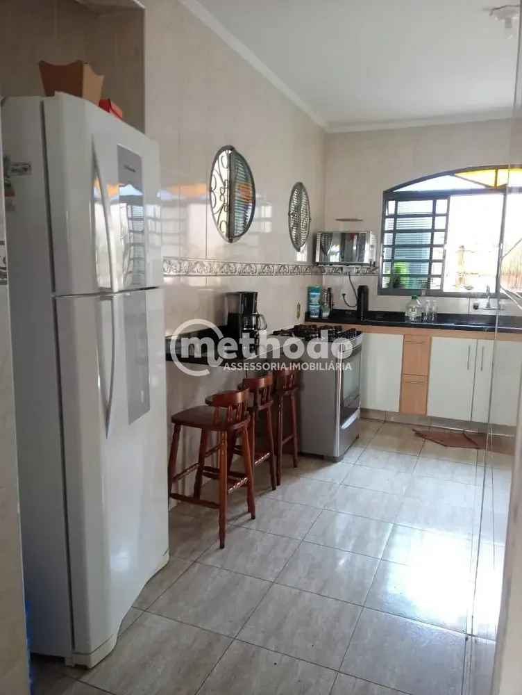 Casa, 3 quartos, 217 m² - Foto 1