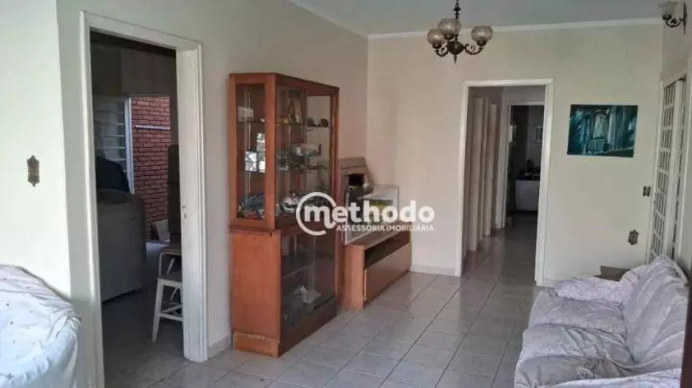 Casa à venda com 3 quartos, 180m² - Foto 2