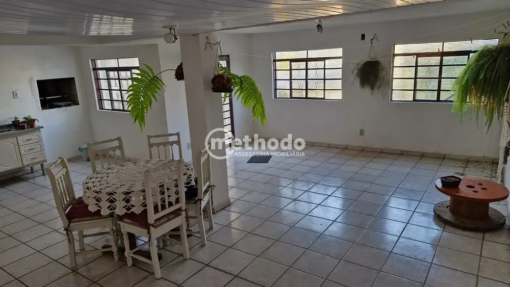 Casa, 4 quartos, 255 m² - Foto 2