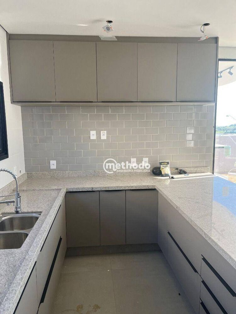 Casa de Condomínio à venda com 4 quartos, 302m² - Foto 6