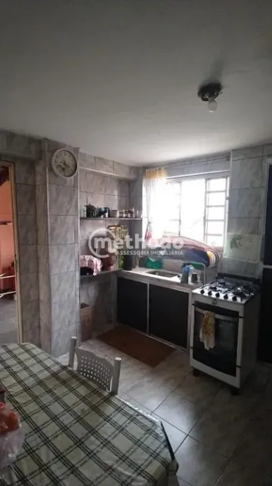 Casa, 2 quartos, 116 m² - Foto 2