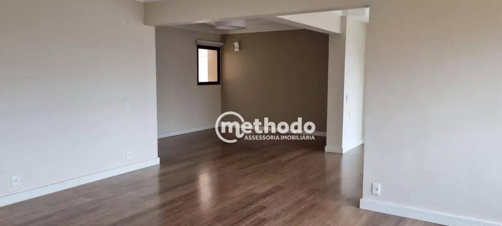 Apartamento à venda com 4 quartos, 226m² - Foto 1