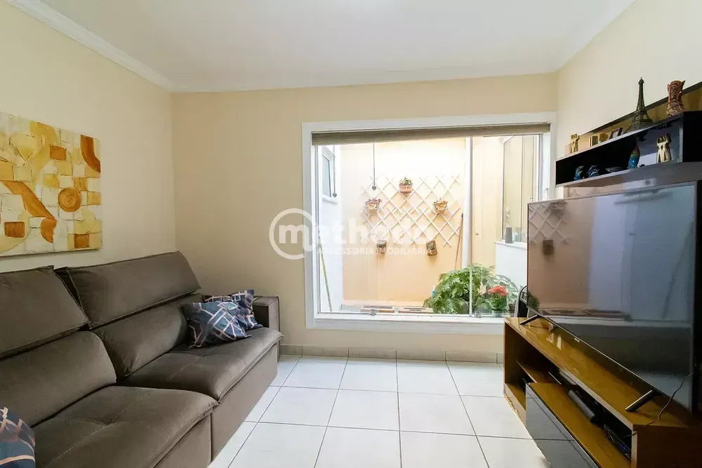 Casa, 3 quartos, 200 m² - Foto 1