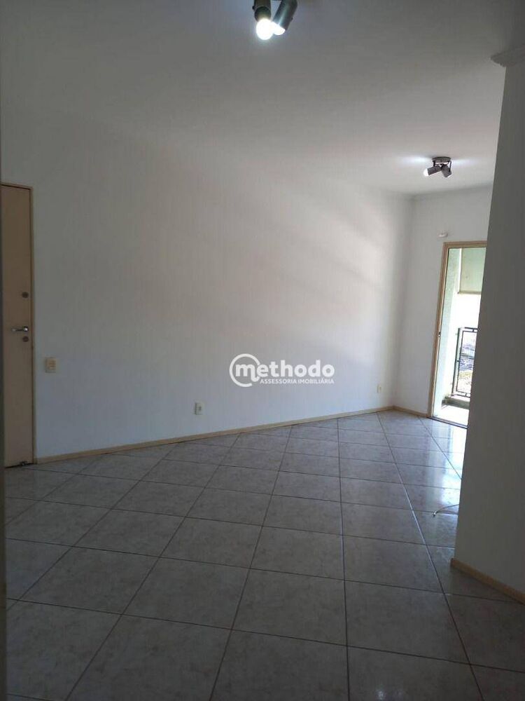 Apartamento à venda com 3 quartos, 78m² - Foto 4