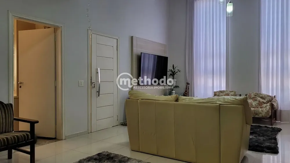 Casa, 3 quartos, 278 m² - Foto 2