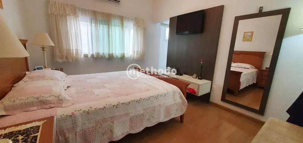 Casa, 3 quartos, 278 m² - Foto 1