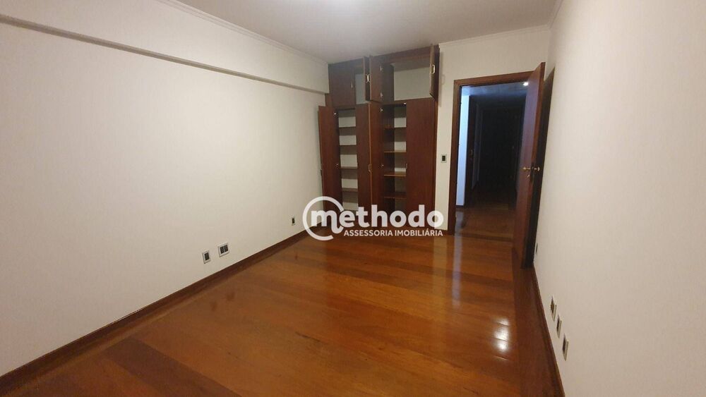 Apartamento para alugar com 4 quartos, 235m² - Foto 6