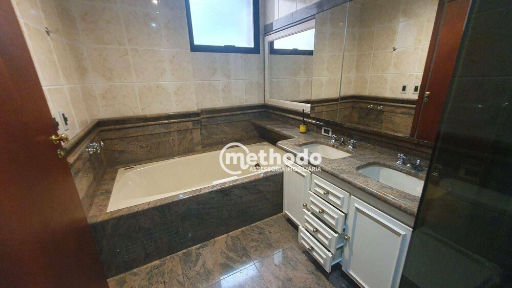 Apartamento para alugar com 4 quartos, 235m² - Foto 13