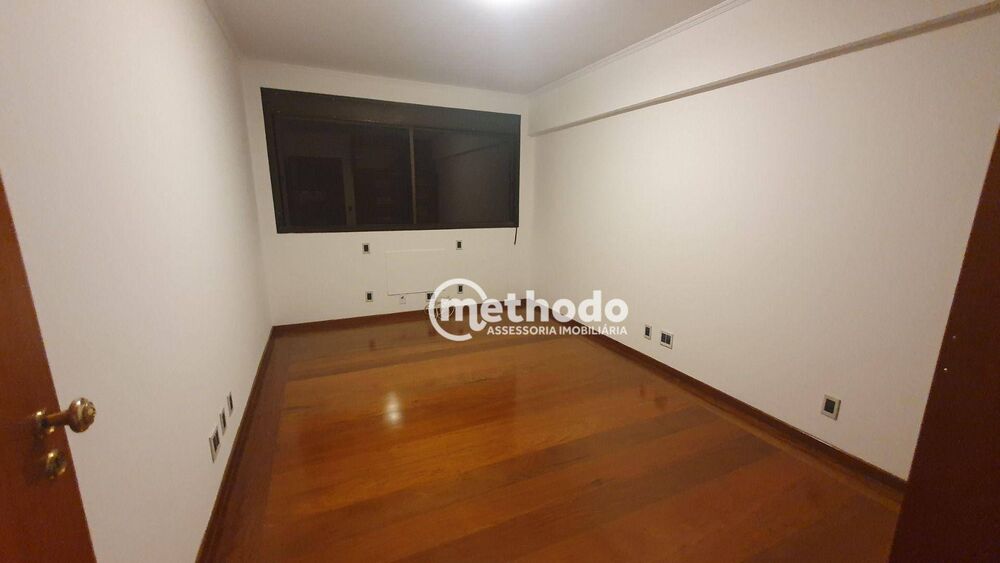 Apartamento para alugar com 4 quartos, 235m² - Foto 5