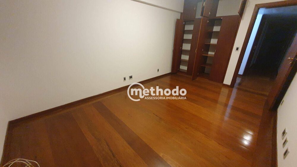 Apartamento para alugar com 4 quartos, 235m² - Foto 7