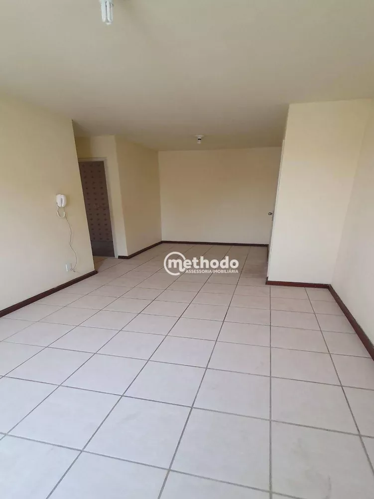 Apartamento à venda com 2 quartos, 66m² - Foto 2