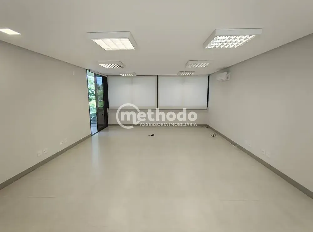 Prédio Inteiro, 547 m² - Foto 1