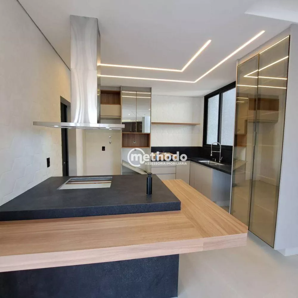 Casa de Condomínio à venda com 4 quartos, 294m² - Foto 2