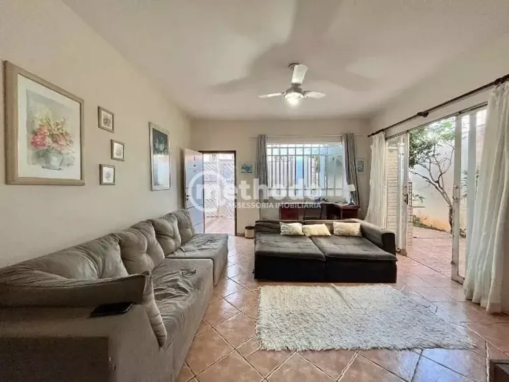 Casa, 3 quartos, 206 m² - Foto 1