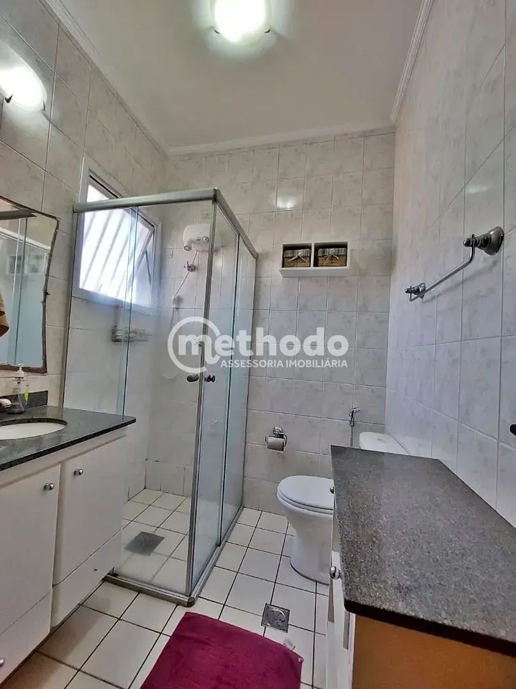 Casa, 3 quartos, 194 m² - Foto 2