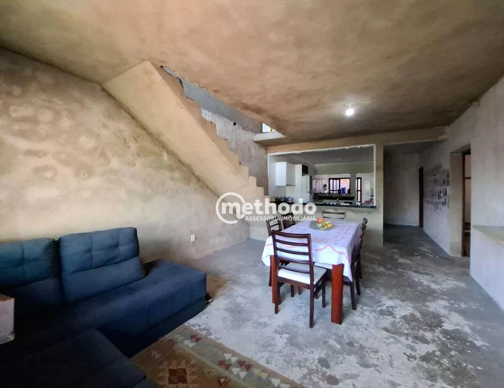 Casa à venda com 3 quartos, 161m² - Foto 4