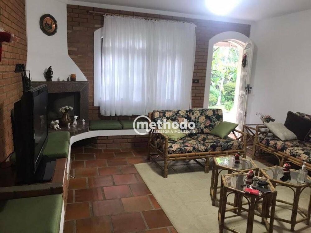 Sítio à venda com 20 quartos, 1339m² - Foto 11